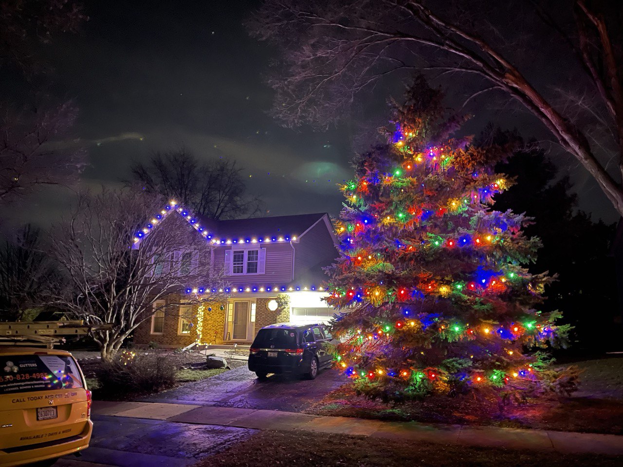 Residential Christmas Lights Installation Service 1